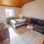Good Connection City Apartment